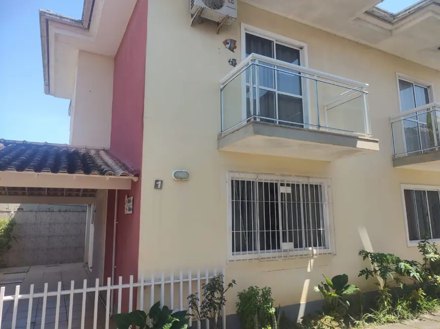 Foto 4 de Casa de Condomínio com 2 quartos à venda, 77m2 em Recreio, Rio Das Ostras - RJ