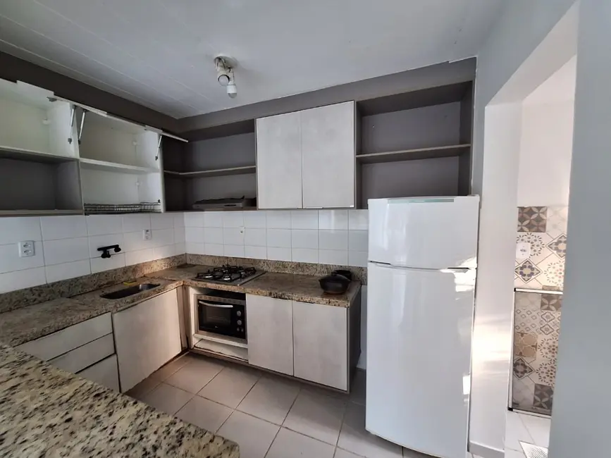 Apartamento com 2 quartos à venda e para alugar, 7976m2 em Balneário das Garças, Rio Das Ostras - RJ - imagem 8 Foto 8 de Apartamento com 2 quartos à venda e para alugar, 7976m2 em Balneário das Garças, Rio Das Ostras - RJ