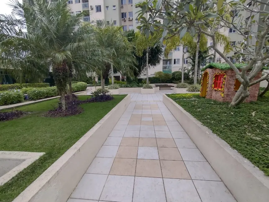 Apartamento com 2 quartos para alugar, 45m2 em Glória, Macae - RJ - imagem 8 Foto 8 de Apartamento com 2 quartos para alugar, 45m2 em Glória, Macae - RJ