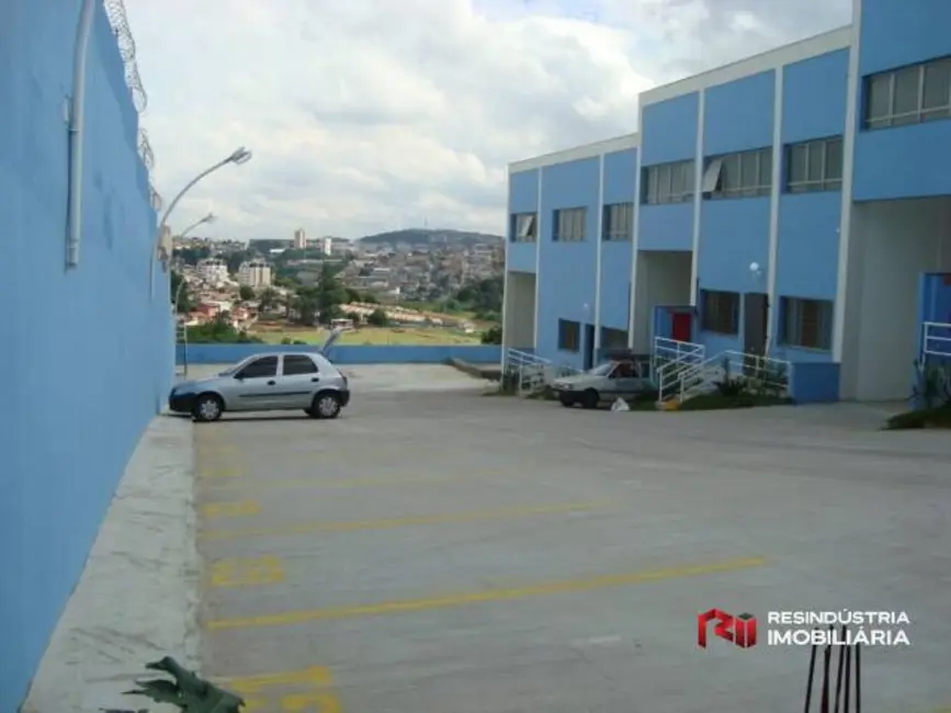 Armazém / Galpão para alugar, 690m2 em Chácaras Marco, Barueri - SP - imagem 1 Foto 1 de Armazém / Galpão para alugar, 690m2 em Chácaras Marco, Barueri - SP