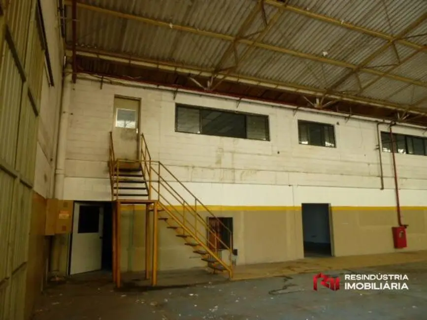 Armazém / Galpão para alugar, 4000m2 em Industrial Anhangüera, Osasco - SP - imagem 7 Foto 7 de Armazém / Galpão para alugar, 4000m2 em Industrial Anhangüera, Osasco - SP