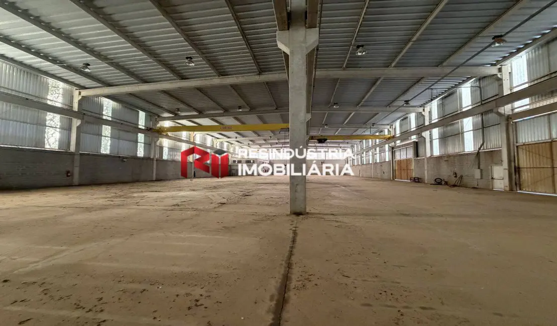 Foto 9 de Armazém / Galpão à venda e para alugar, 2400m2 em Aracariguama - SP