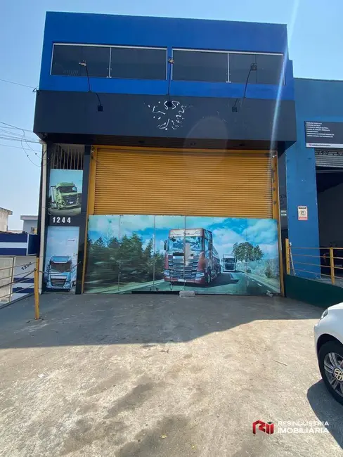 Foto 2 de Armazém / Galpão à venda, 720m2 em Vila Universal, Barueri - SP