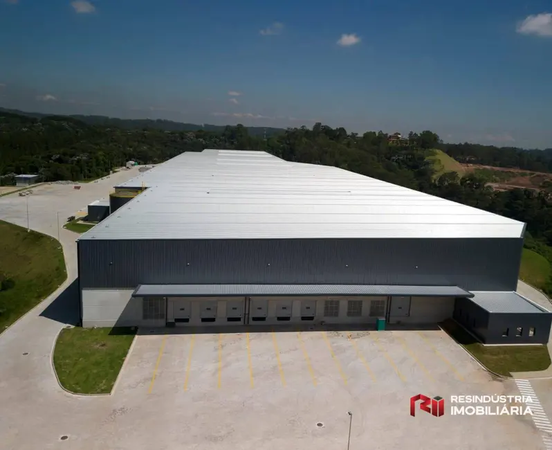 Foto 1 de Armazém / Galpão para alugar, 7618m2 em Maria Imaculada, Embu Das Artes - SP