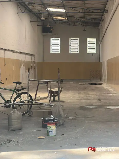 Foto 4 de Terreno / Lote à venda, 2157m2 em Vila Eunice, Jandira - SP