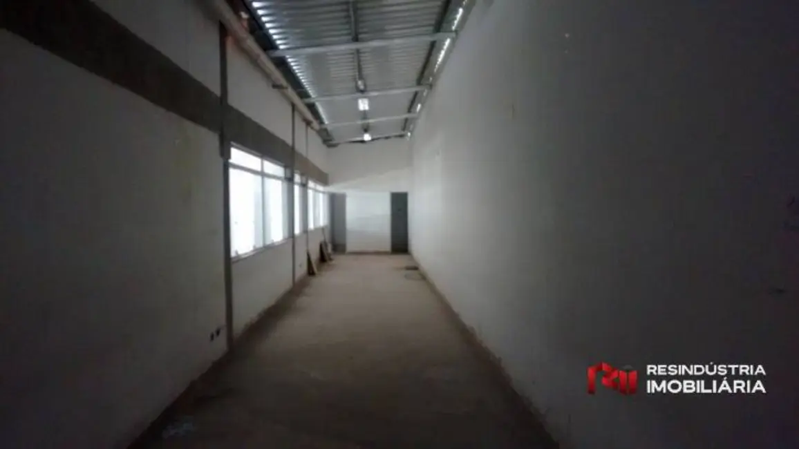 Foto 9 de Armazém / Galpão à venda, 2000m2 em Jardim Mutinga, Barueri - SP