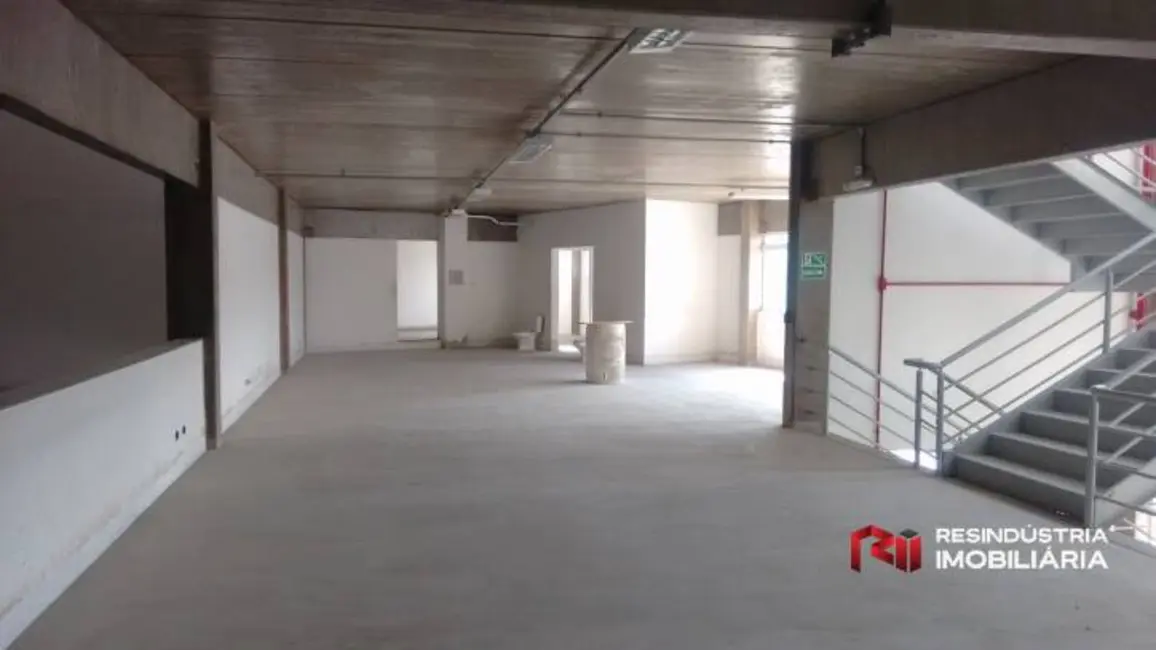 Foto 5 de Armazém / Galpão à venda, 2000m2 em Jardim Mutinga, Barueri - SP