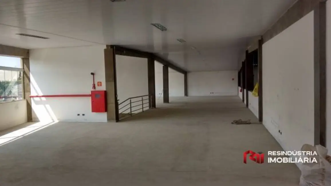 Foto 3 de Armazém / Galpão à venda, 2000m2 em Jardim Mutinga, Barueri - SP