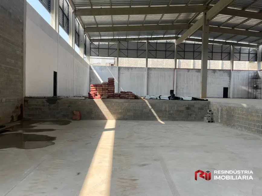Armazém / Galpão para alugar, 1600m2 em Santana De Parnaiba - SP - imagem 4 Foto 4 de Armazém / Galpão para alugar, 1600m2 em Santana De Parnaiba - SP