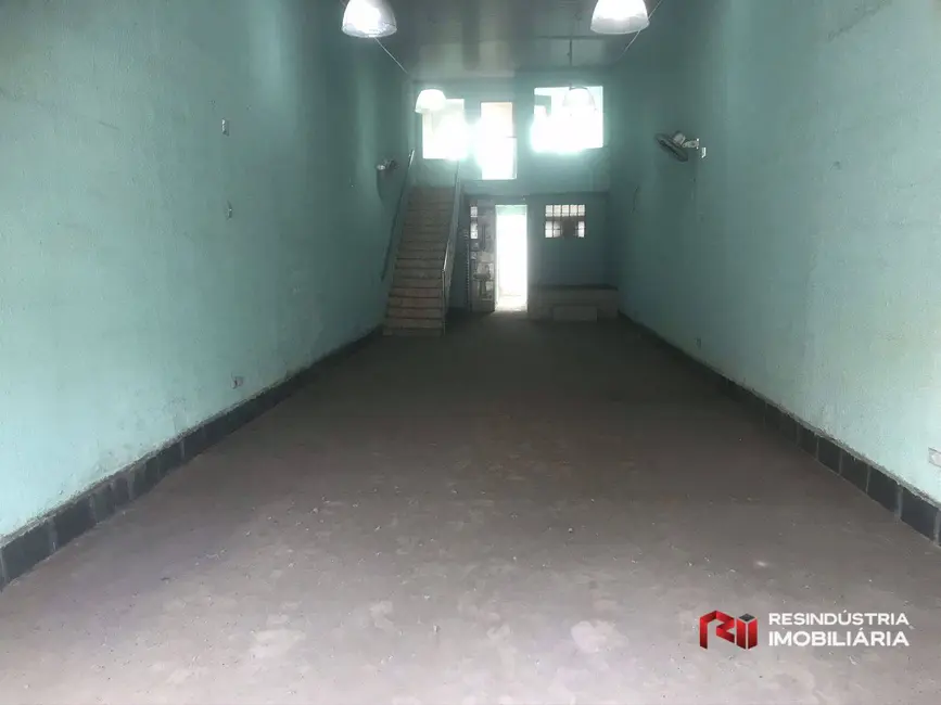 Sala Comercial para alugar, 150m2 em Jardim Represa (Fazendinha), Santana De Parnaiba - SP - imagem 2 Foto 2 de Sala Comercial para alugar, 150m2 em Jardim Represa (Fazendinha), Santana De Parnaiba - SP