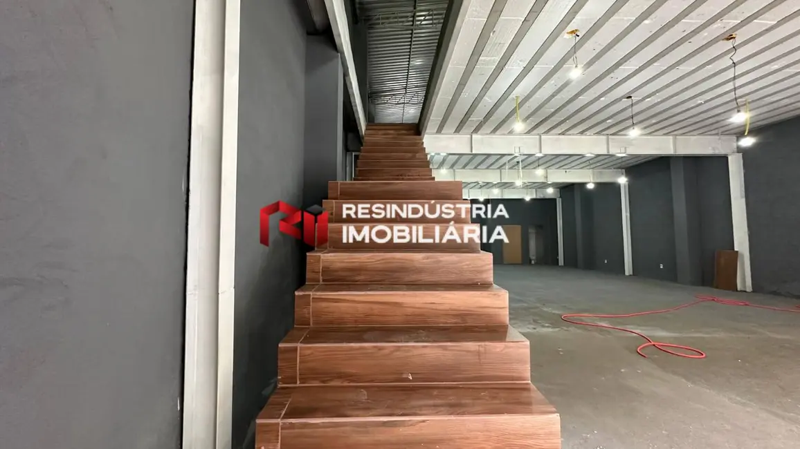 Sala Comercial para alugar, 400m2 em Vila São João, Barueri - SP - imagem 9 Foto 9 de Sala Comercial para alugar, 400m2 em Vila São João, Barueri - SP