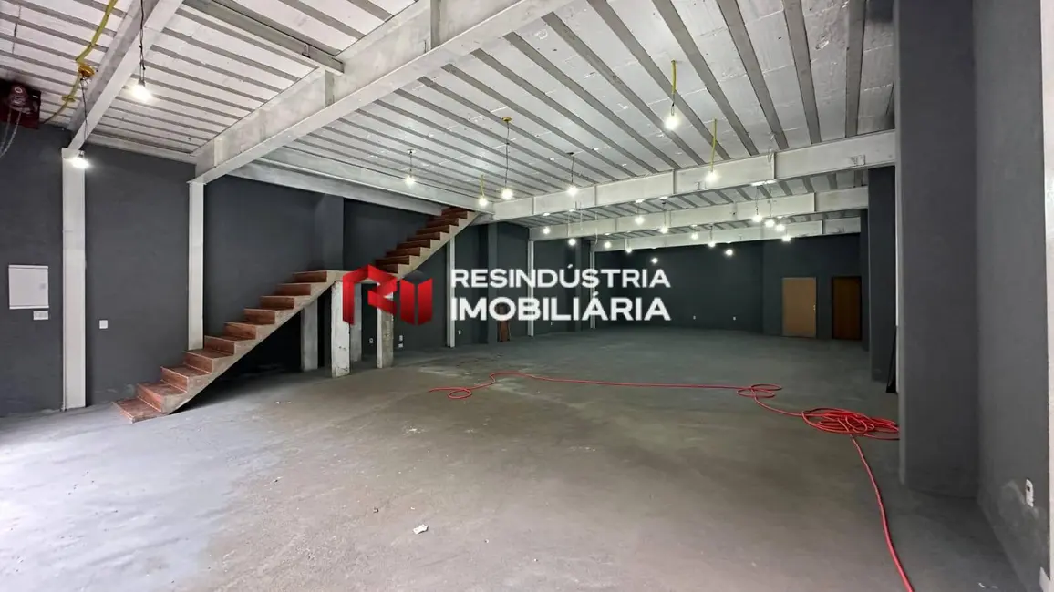 Sala Comercial para alugar, 400m2 em Vila São João, Barueri - SP - imagem 8 Foto 8 de Sala Comercial para alugar, 400m2 em Vila São João, Barueri - SP