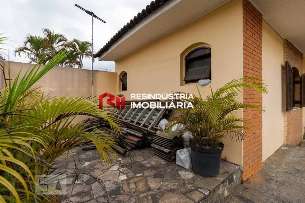Foto 2 de Sobrado com 2 quartos à venda e para alugar, 210m2 em Centro, Barueri - SP