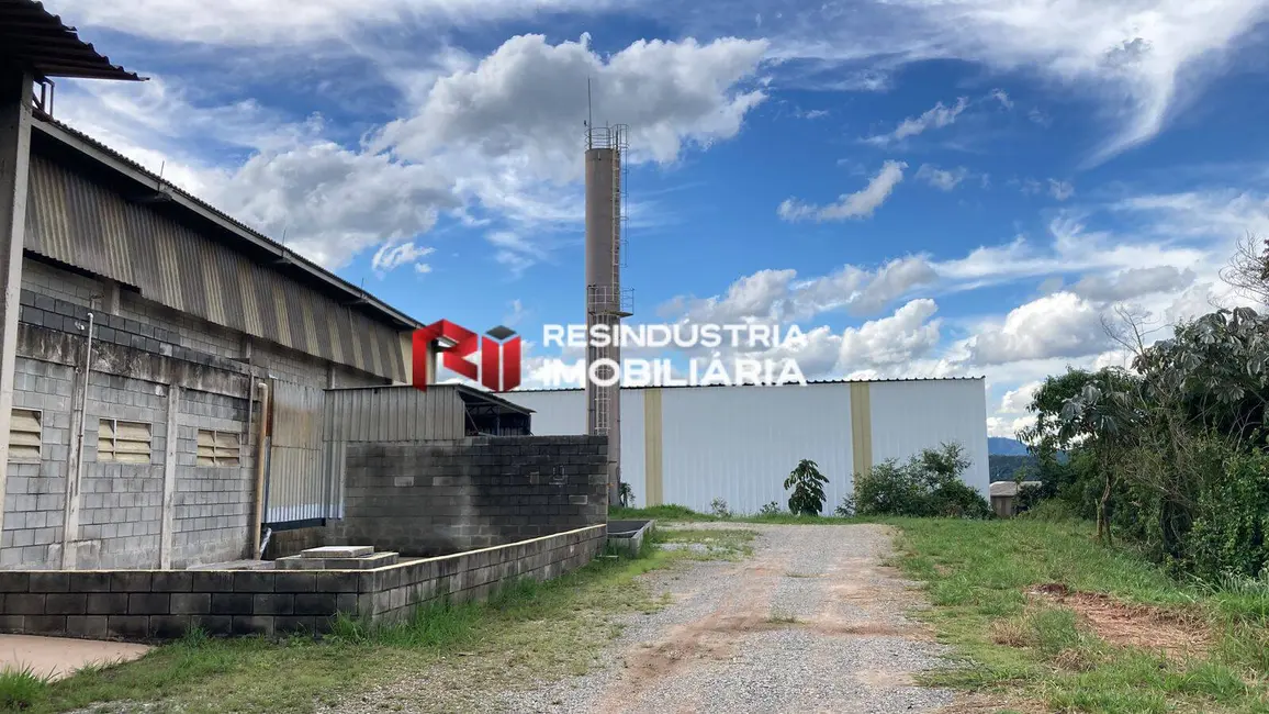 Foto 3 de Armazém / Galpão para alugar, 2300m2 em Aracariguama - SP