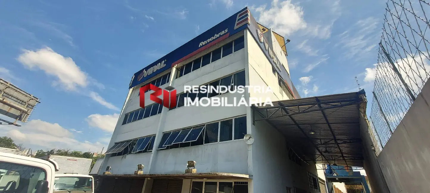 Armazém / Galpão para alugar, 2400m2 em Vila Universal, Barueri - SP - imagem 3 Foto 3 de Armazém / Galpão para alugar, 2400m2 em Vila Universal, Barueri - SP