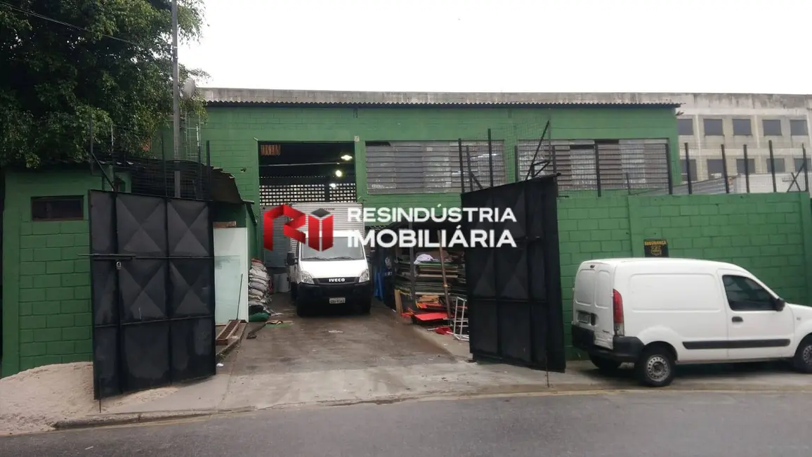 Armazém / Galpão à venda, 750m2 em Núcleo Residencial Célia Mota, Barueri - SP - imagem 3 Foto 3 de Armazém / Galpão à venda, 750m2 em Núcleo Residencial Célia Mota, Barueri - SP