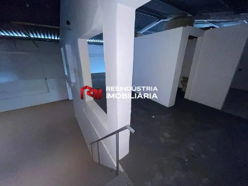 Armazém / Galpão para alugar, 500m2 em Vila Morellato, Barueri - SP - imagem 4 Foto 4 de Armazém / Galpão para alugar, 500m2 em Vila Morellato, Barueri - SP