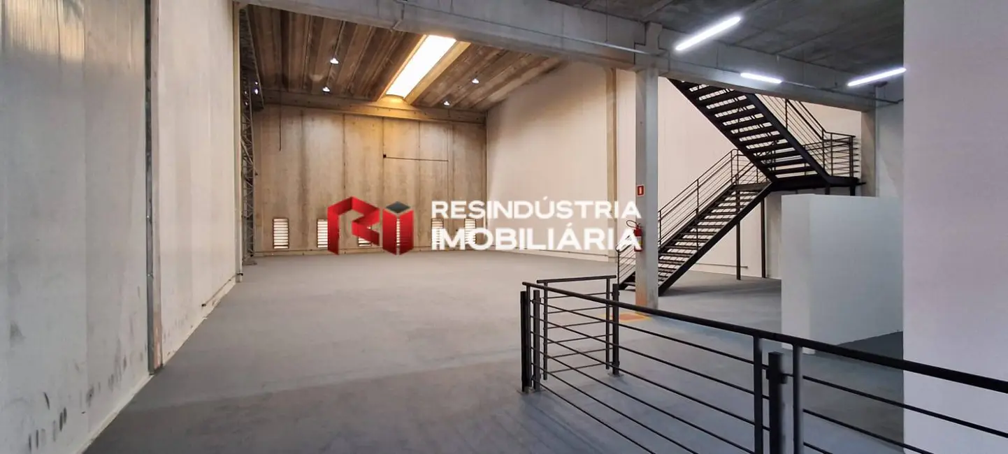 Armazém / Galpão para alugar, 675m2 em Centro Empresarial Tamboré, Barueri - SP - imagem 8 Foto 8 de Armazém / Galpão para alugar, 675m2 em Centro Empresarial Tamboré, Barueri - SP