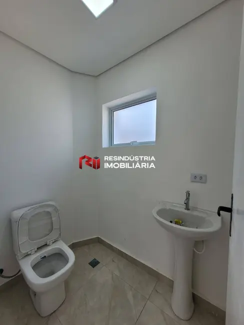 Sobrado com 3 quartos à venda, 147m2 em Aracariguama - SP - imagem 9 Foto 9 de Sobrado com 3 quartos à venda, 147m2 em Aracariguama - SP