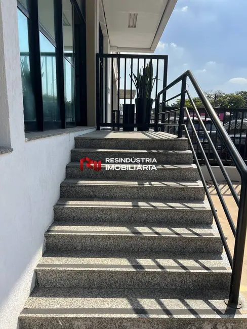 Armazém / Galpão para alugar, 1500m2 em Barueri - SP - imagem 7 Foto 7 de Armazém / Galpão para alugar, 1500m2 em Barueri - SP