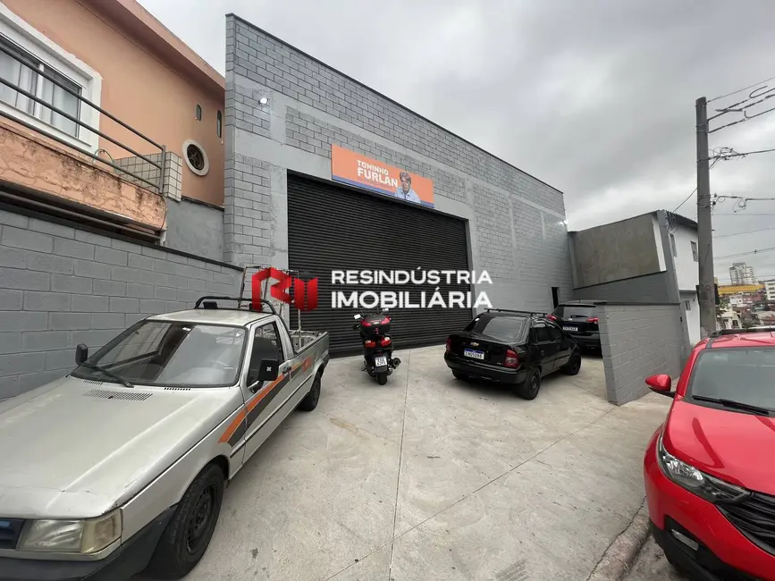 Foto 2 de Armazém / Galpão à venda, 360m2 em Jardim dos Camargos, Barueri - SP