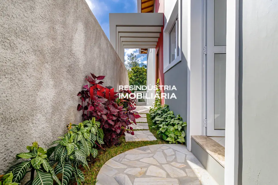 Foto 5 de Sobrado com 3 quartos à venda, 136m2 em Sítio Boa Vista, Cotia - SP