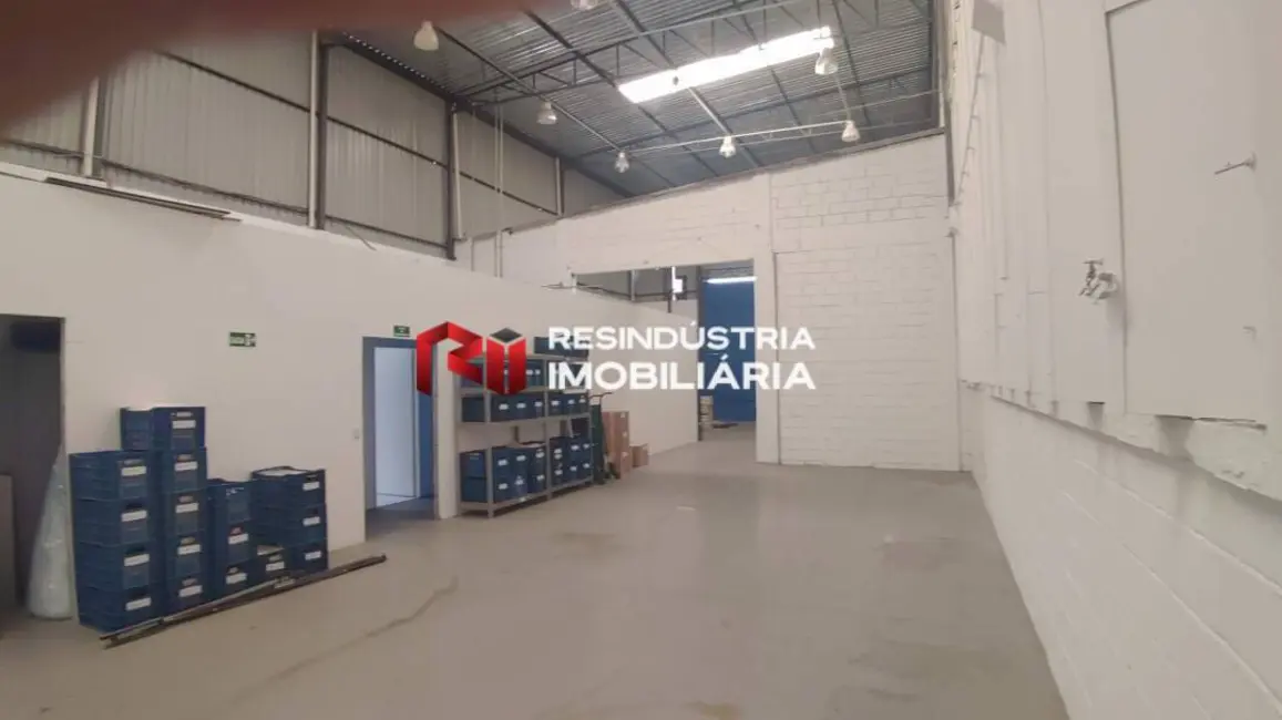 Foto 9 de Armazém / Galpão para alugar, 300m2 em Jardim São Luiz, Jandira - SP