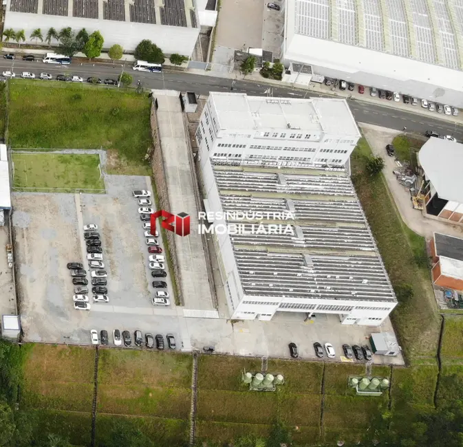 Foto 4 de Armazém / Galpão para alugar, 5712m2 em Empresarial Anhanguera, Cajamar - SP