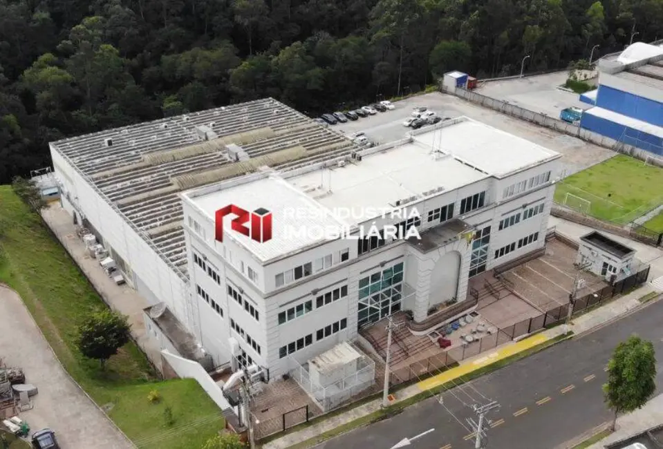 Foto 3 de Armazém / Galpão para alugar, 5712m2 em Empresarial Anhanguera, Cajamar - SP