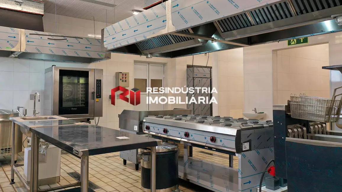 Armazém / Galpão para alugar, 2022m2 em Quitaúna, Osasco - SP - imagem 9 Foto 9 de Armazém / Galpão para alugar, 2022m2 em Quitaúna, Osasco - SP