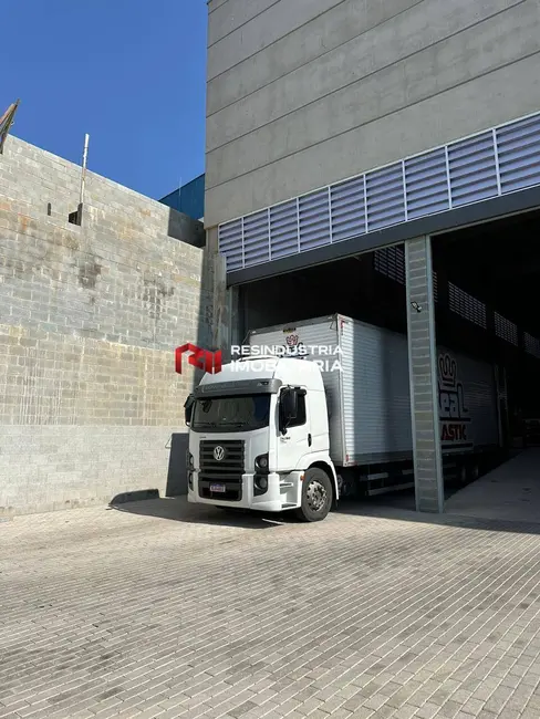 Armazém / Galpão para alugar, 3860m2 em Chácaras São Luís, Santana De Parnaiba - SP - imagem 5 Foto 5 de Armazém / Galpão para alugar, 3860m2 em Chácaras São Luís, Santana De Parnaiba - SP