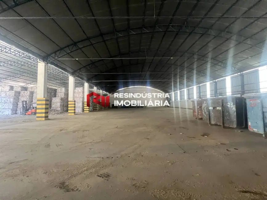Foto 9 de Armazém / Galpão para alugar, 4200m2 em Industrial Anhangüera, Osasco - SP