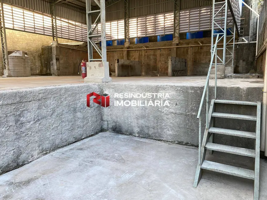 Foto 5 de Armazém / Galpão para alugar, 750m2 em Recanto Sombra do Ipê, Santana De Parnaiba - SP