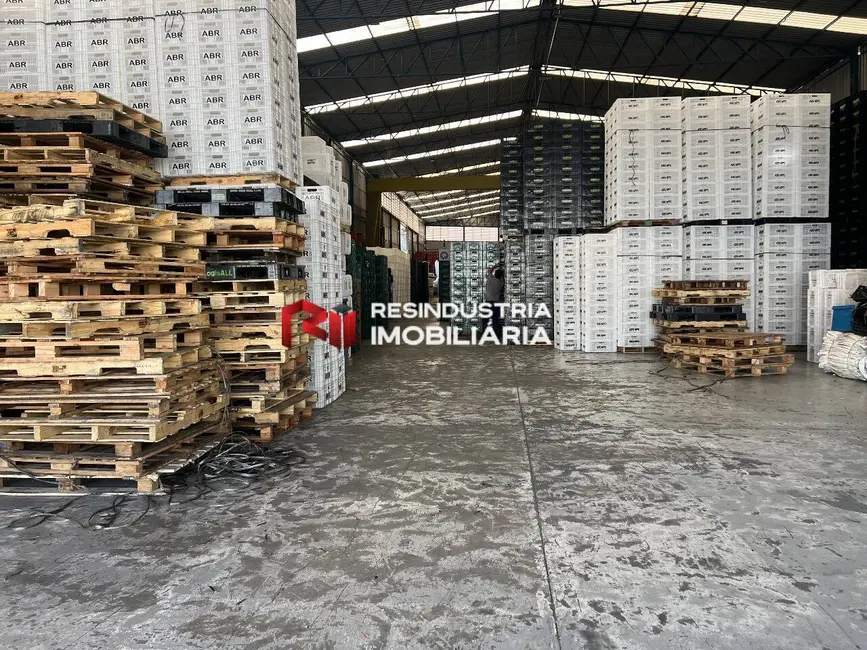 Armazém / Galpão à venda, 1850m2 em Jardim Alvorada, Jandira - SP - imagem 7 Foto 7 de Armazém / Galpão à venda, 1850m2 em Jardim Alvorada, Jandira - SP