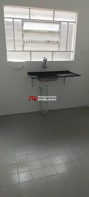 Casa com 2 quartos para alugar, 124m2 em Vila Conceição, Barueri - SP - imagem 9 Foto 9 de Casa com 2 quartos para alugar, 124m2 em Vila Conceição, Barueri - SP