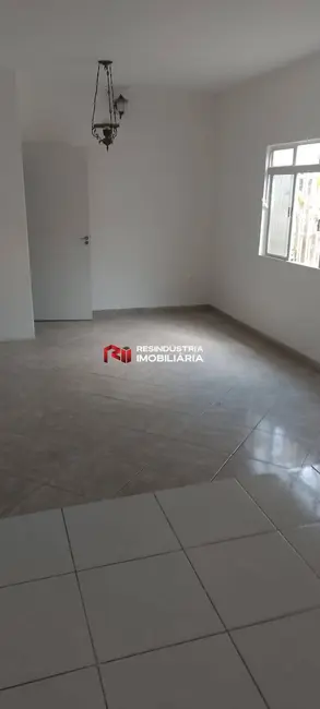 Casa com 2 quartos para alugar, 124m2 em Vila Conceição, Barueri - SP - imagem 6 Foto 6 de Casa com 2 quartos para alugar, 124m2 em Vila Conceição, Barueri - SP