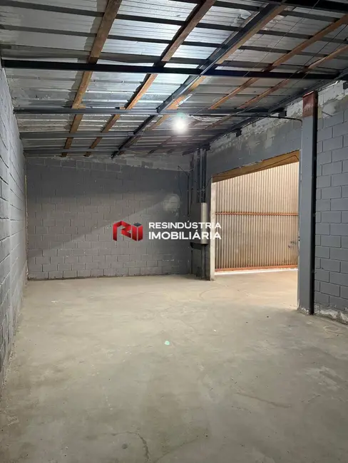 Foto 9 de Armazém / Galpão para alugar, 675m2 em Cotia - SP