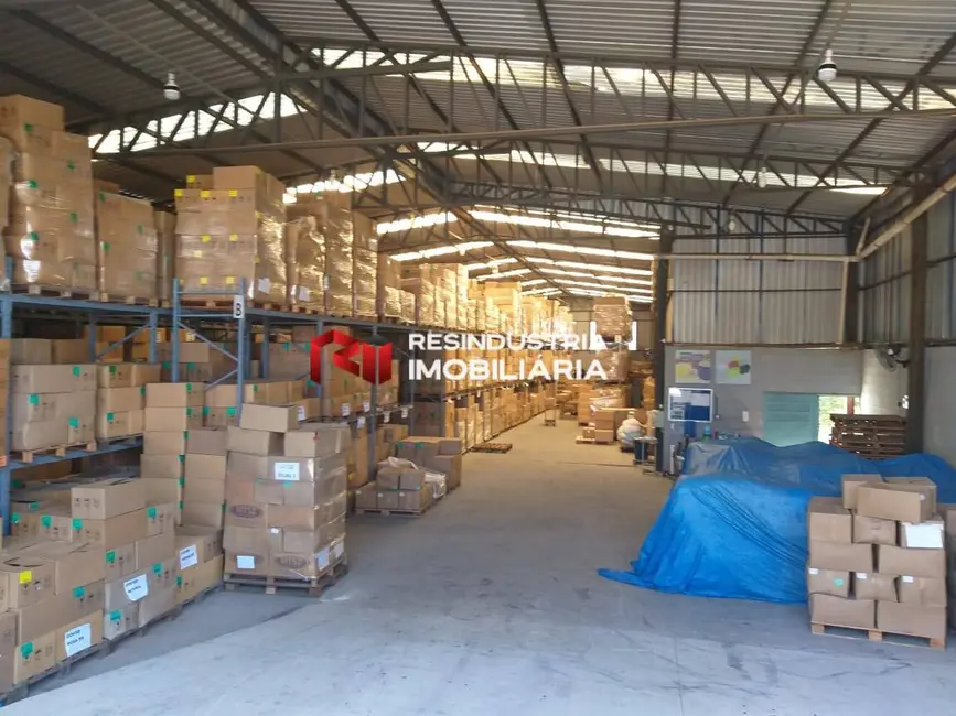 Armazém / Galpão à venda, 750m2 em Nova Itapevi, Itapevi - SP - imagem 5 Foto 5 de Armazém / Galpão à venda, 750m2 em Nova Itapevi, Itapevi - SP