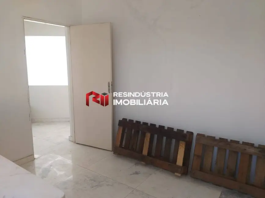 Armazém / Galpão à venda, 750m2 em Nova Itapevi, Itapevi - SP - imagem 7 Foto 7 de Armazém / Galpão à venda, 750m2 em Nova Itapevi, Itapevi - SP