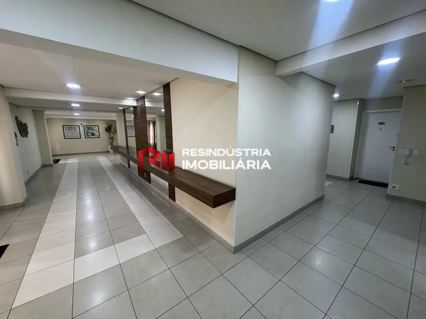 Foto 5 de Apartamento com 3 quartos à venda, 135m2 em Jardim Tupanci, Barueri - SP