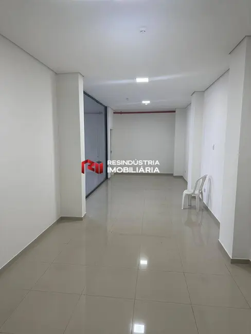 Foto 6 de Armazém / Galpão para alugar, 780m2 em Chácara do Solar I (Fazendinha), Santana De Parnaiba - SP