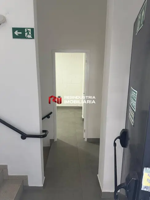 Foto 7 de Armazém / Galpão para alugar, 780m2 em Chácara do Solar I (Fazendinha), Santana De Parnaiba - SP