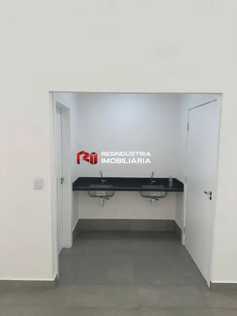 Foto 8 de Armazém / Galpão para alugar, 780m2 em Chácara do Solar I (Fazendinha), Santana De Parnaiba - SP