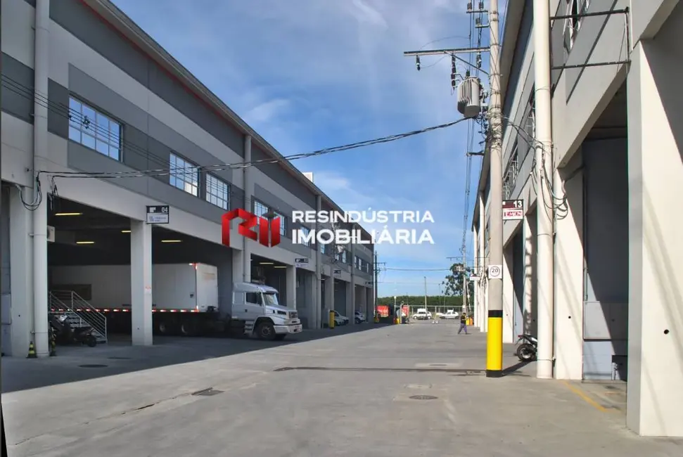 Foto 6 de Armazém / Galpão para alugar, 1346m2 em Fazenda Tamboré, Barueri - SP