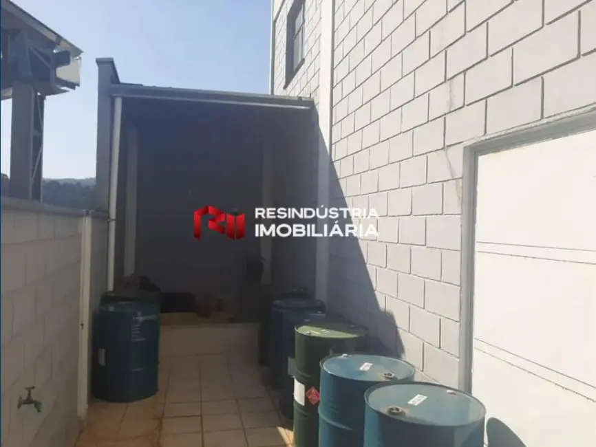 Foto 2 de Armazém / Galpão à venda, 351m2 em Jardim Alvorada, Jandira - SP