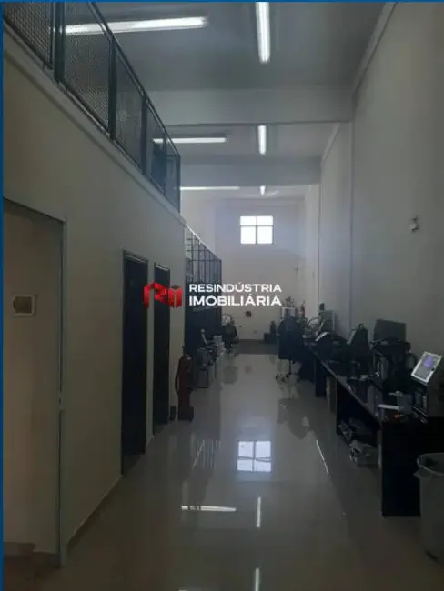 Foto 6 de Armazém / Galpão à venda, 351m2 em Jardim Alvorada, Jandira - SP