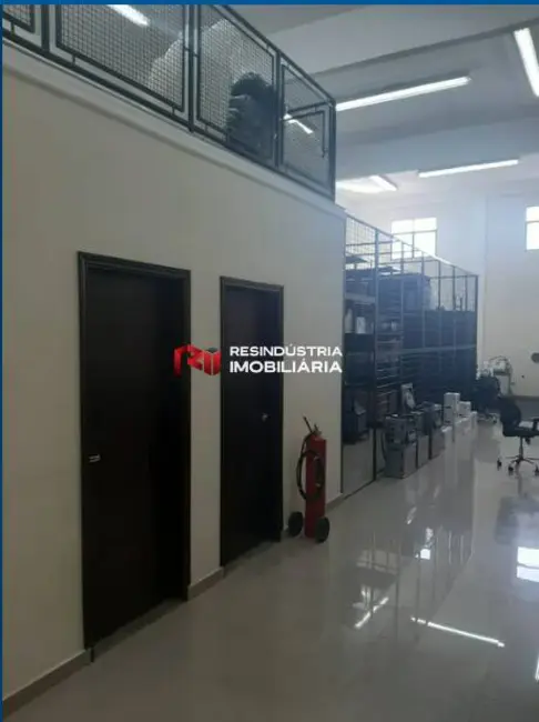 Foto 5 de Armazém / Galpão à venda, 351m2 em Jardim Alvorada, Jandira - SP