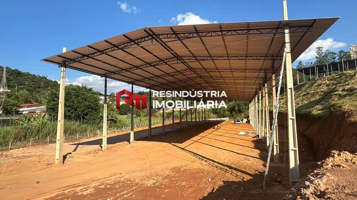 Armazém / Galpão para alugar, 1600m2 em Residencial Santa Helena - Gleba II, Santana De Parnaiba - SP - imagem 4 Foto 4 de Armazém / Galpão para alugar, 1600m2 em Residencial Santa Helena - Gleba II, Santana De Parnaiba - SP