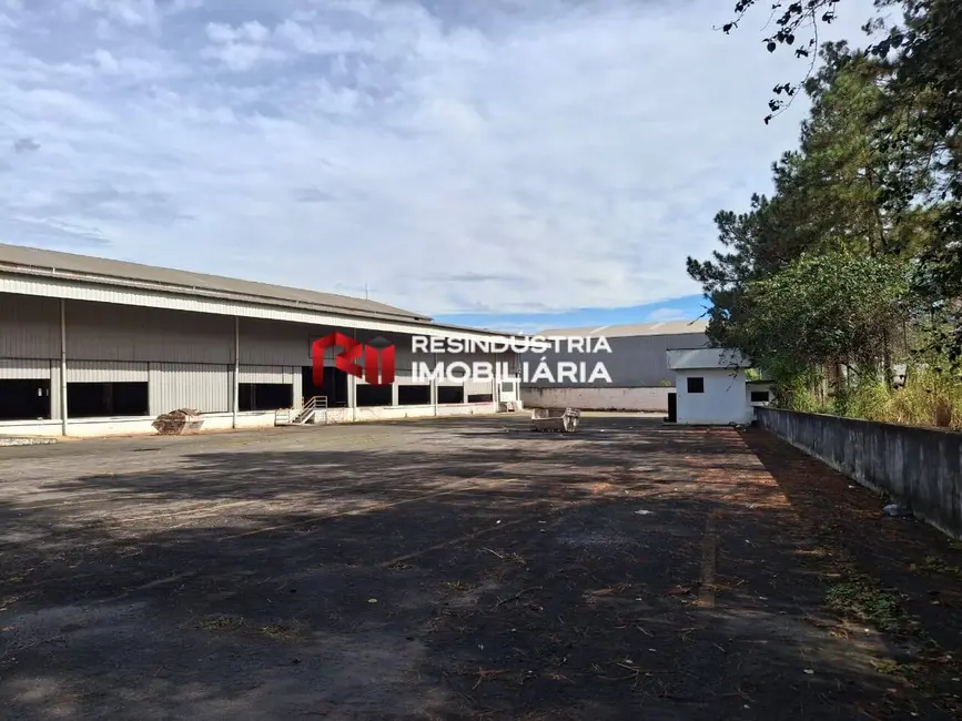 Foto 2 de Armazém / Galpão para alugar, 6700m2 em Industrial Anhangüera, Osasco - SP