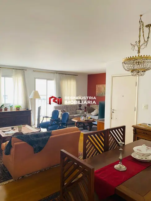 Foto 3 de Apartamento com 3 quartos à venda, 161m2 em Moema, São Paulo - SP